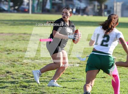 Thumbnail 3 in Franklin vs Eagle Rock photogallery.