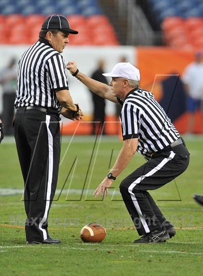 Thumbnail 2 in Valor Christian vs. Cherokee Trail (CHSAA 5A Final) photogallery.