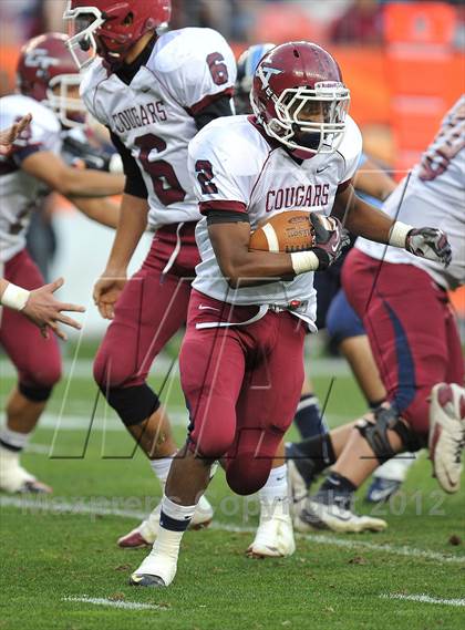 Thumbnail 2 in Valor Christian vs. Cherokee Trail (CHSAA 5A Final) photogallery.
