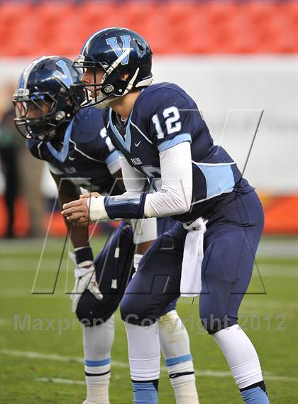 Thumbnail 1 in Valor Christian vs. Cherokee Trail (CHSAA 5A Final) photogallery.