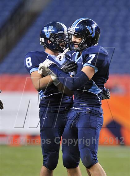 Thumbnail 3 in Valor Christian vs. Cherokee Trail (CHSAA 5A Final) photogallery.