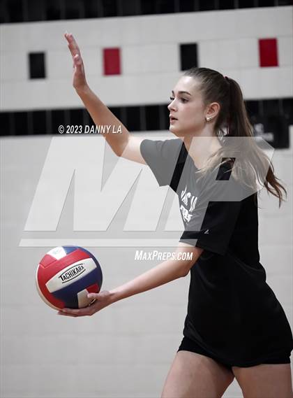 Thumbnail 3 in Chantilly @ James Madison photogallery.