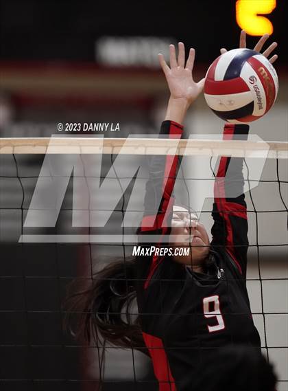Thumbnail 2 in Chantilly @ James Madison photogallery.