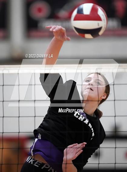Thumbnail 3 in Chantilly @ James Madison photogallery.