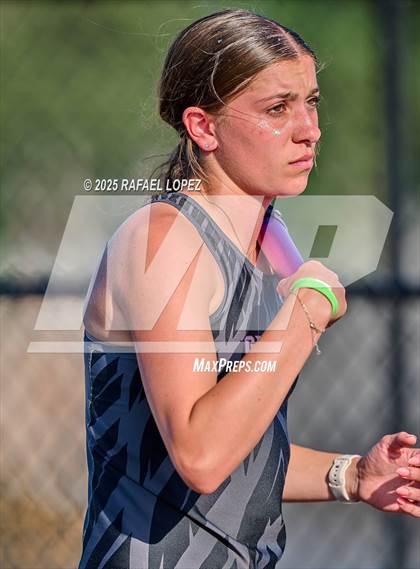 Thumbnail 1 in UIL 6A Track & Field Area 13&14 (4x400M) photogallery.
