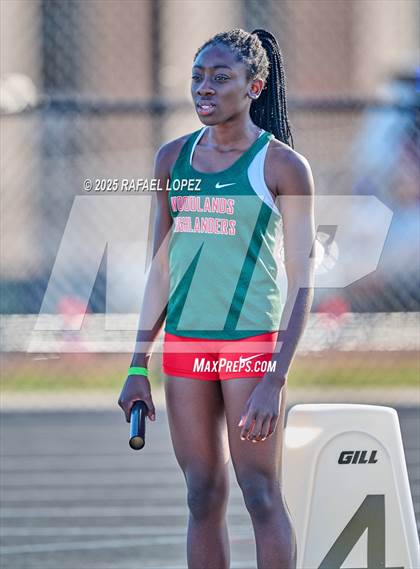 Thumbnail 2 in UIL 6A Track & Field Area 13&14 (4x400M) photogallery.