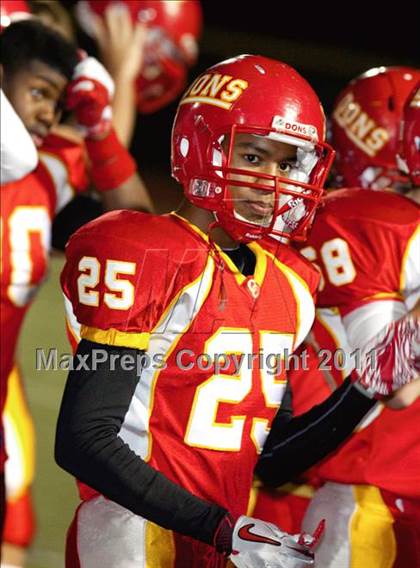 Thumbnail 2 in Cathedral Catholic vs. Point Loma (CIF SDS D3 Semifinal) photogallery.