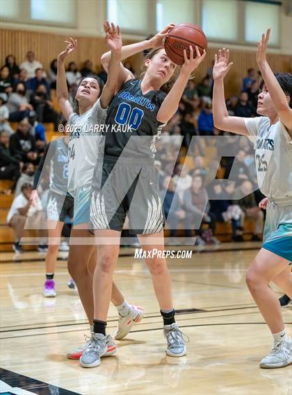 Thumbnail 3 in Los Altos vs. Evergreen Valley (CIF CCS Div 1 Final) photogallery.