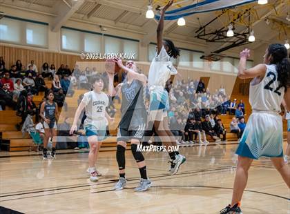Thumbnail 2 in Los Altos vs. Evergreen Valley (CIF CCS Div 1 Final) photogallery.