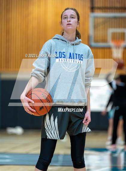 Thumbnail 2 in Los Altos vs. Evergreen Valley (CIF CCS Div 1 Final) photogallery.