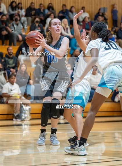 Thumbnail 1 in Los Altos vs. Evergreen Valley (CIF CCS Div 1 Final) photogallery.