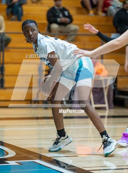 Thumbnail 3 in Los Altos vs. Evergreen Valley (CIF CCS Div 1 Final) photogallery.