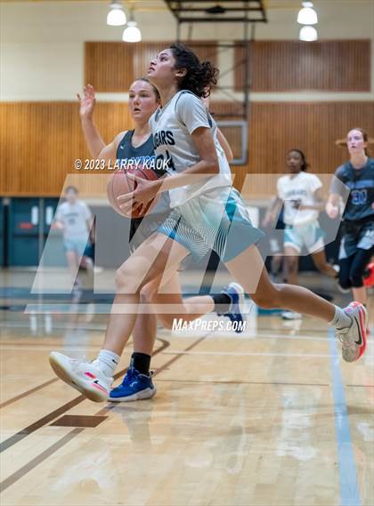 Thumbnail 2 in Los Altos vs. Evergreen Valley (CIF CCS Div 1 Final) photogallery.