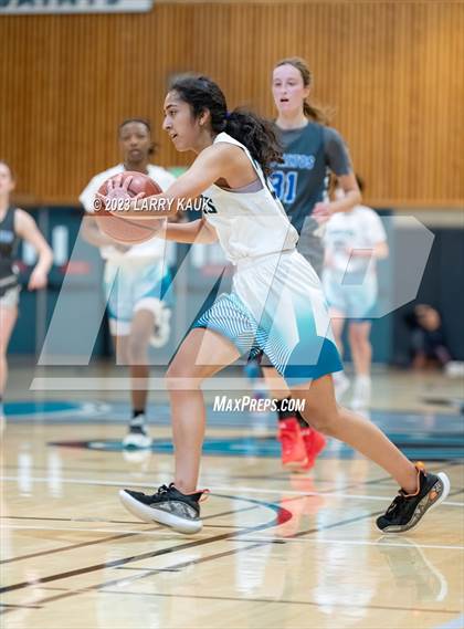 Thumbnail 2 in Los Altos vs. Evergreen Valley (CIF CCS Div 1 Final) photogallery.