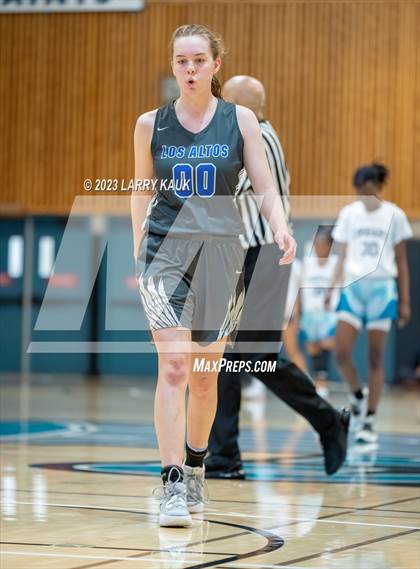 Thumbnail 2 in Los Altos vs. Evergreen Valley (CIF CCS Div 1 Final) photogallery.