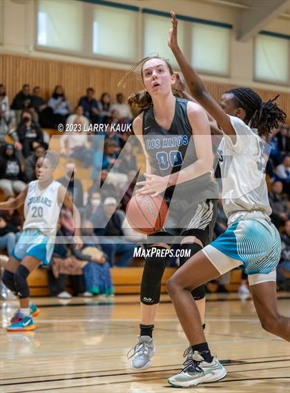 Thumbnail 3 in Los Altos vs. Evergreen Valley (CIF CCS Div 1 Final) photogallery.