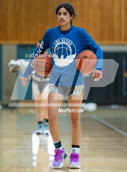 Thumbnail 2 in Los Altos vs. Evergreen Valley (CIF CCS Div 1 Final) photogallery.