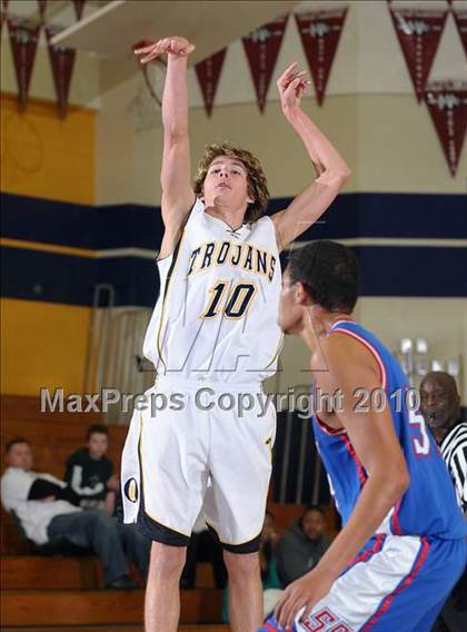 Thumbnail 1 in JV: Folsom vs. Oak Ridge (Trojan Toss-Up) photogallery.