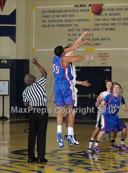 Thumbnail 2 in JV: Folsom vs. Oak Ridge (Trojan Toss-Up) photogallery.