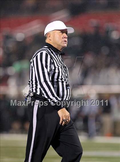 Thumbnail 3 in Martin vs. Carroll (5A Division 1 Region 1 Quarterfinals) photogallery.