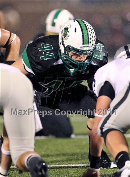 Thumbnail 3 in Martin vs. Carroll (5A Division 1 Region 1 Quarterfinals) photogallery.
