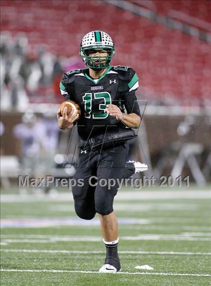Thumbnail 2 in Martin vs. Carroll (5A Division 1 Region 1 Quarterfinals) photogallery.