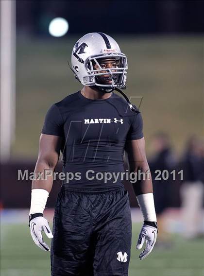 Thumbnail 3 in Martin vs. Carroll (5A Division 1 Region 1 Quarterfinals) photogallery.