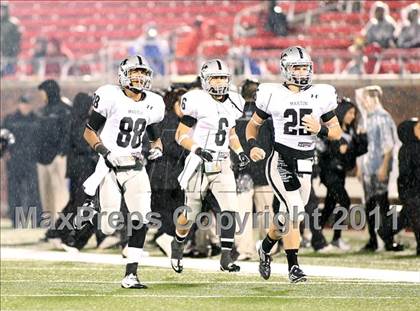 Thumbnail 3 in Martin vs. Carroll (5A Division 1 Region 1 Quarterfinals) photogallery.