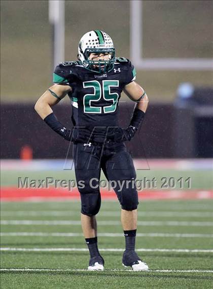 Thumbnail 3 in Martin vs. Carroll (5A Division 1 Region 1 Quarterfinals) photogallery.