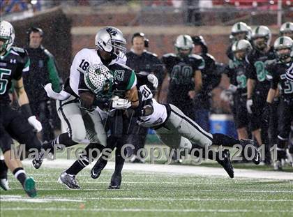 Thumbnail 1 in Martin vs. Carroll (5A Division 1 Region 1 Quarterfinals) photogallery.