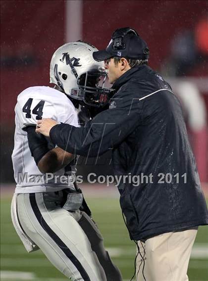Thumbnail 1 in Martin vs. Carroll (5A Division 1 Region 1 Quarterfinals) photogallery.