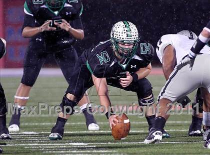 Thumbnail 2 in Martin vs. Carroll (5A Division 1 Region 1 Quarterfinals) photogallery.