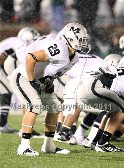 Thumbnail 1 in Martin vs. Carroll (5A Division 1 Region 1 Quarterfinals) photogallery.