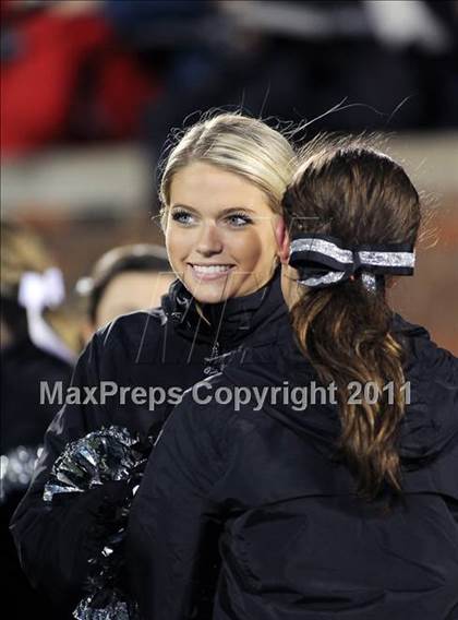 Thumbnail 2 in Martin vs. Carroll (5A Division 1 Region 1 Quarterfinals) photogallery.