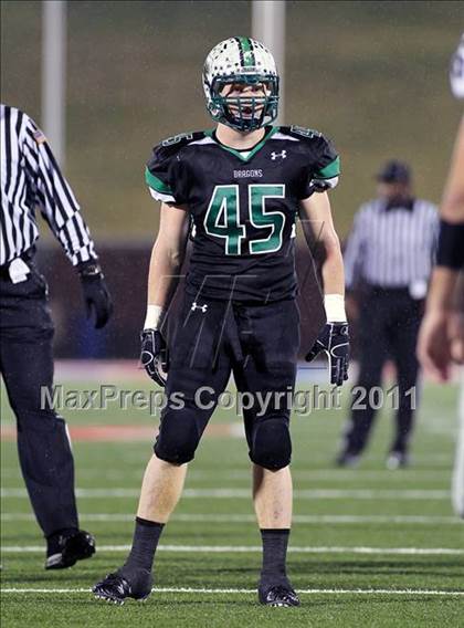 Thumbnail 2 in Martin vs. Carroll (5A Division 1 Region 1 Quarterfinals) photogallery.