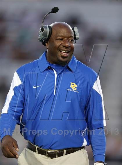 Thumbnail 2 in Del Campo @ Elk Grove photogallery.
