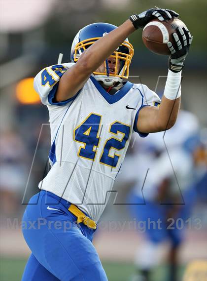 Thumbnail 3 in Del Campo @ Elk Grove photogallery.