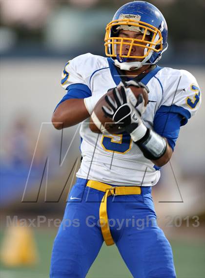 Thumbnail 1 in Del Campo @ Elk Grove photogallery.