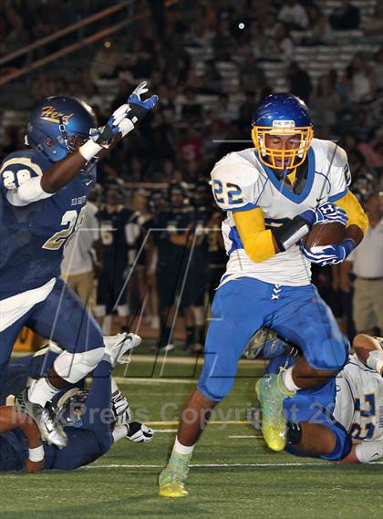 Thumbnail 3 in Del Campo @ Elk Grove photogallery.