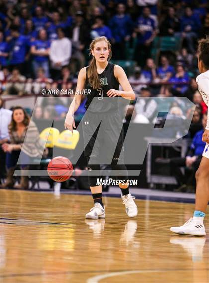 Thumbnail 2 in Fossil Ridge vs. Grandview (CHSAA 5A Final Four) photogallery.