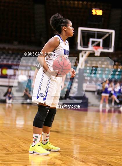 Thumbnail 2 in Fossil Ridge vs. Grandview (CHSAA 5A Final Four) photogallery.