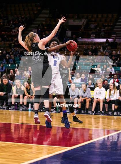 Thumbnail 1 in Fossil Ridge vs. Grandview (CHSAA 5A Final Four) photogallery.