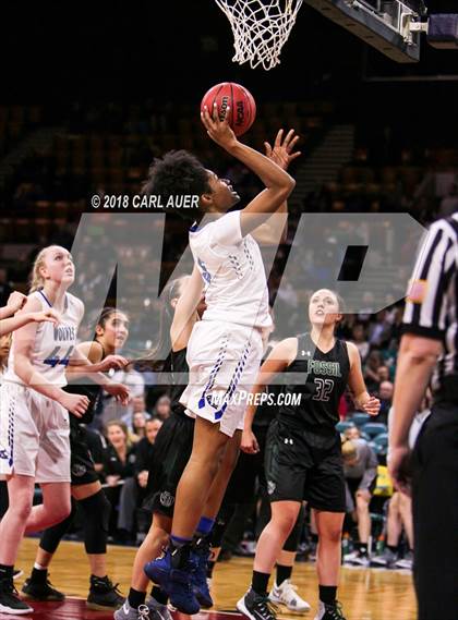 Thumbnail 3 in Fossil Ridge vs. Grandview (CHSAA 5A Final Four) photogallery.