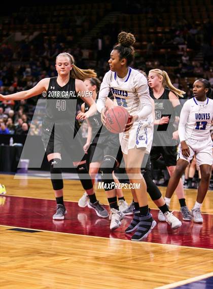 Thumbnail 3 in Fossil Ridge vs. Grandview (CHSAA 5A Final Four) photogallery.