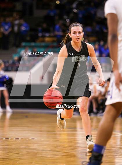 Thumbnail 2 in Fossil Ridge vs. Grandview (CHSAA 5A Final Four) photogallery.