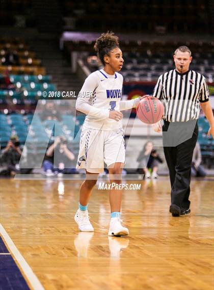 Thumbnail 1 in Fossil Ridge vs. Grandview (CHSAA 5A Final Four) photogallery.