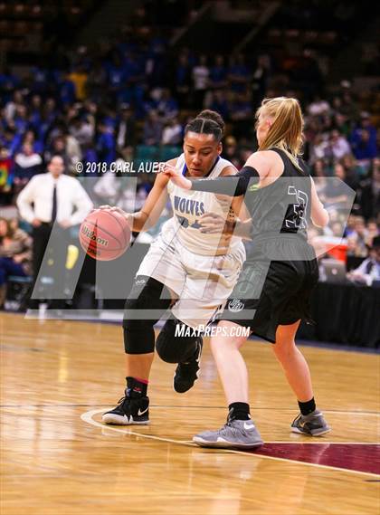 Thumbnail 1 in Fossil Ridge vs. Grandview (CHSAA 5A Final Four) photogallery.