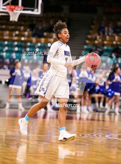 Thumbnail 1 in Fossil Ridge vs. Grandview (CHSAA 5A Final Four) photogallery.