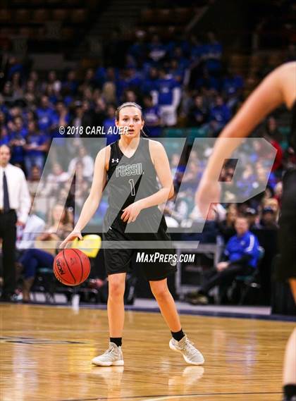 Thumbnail 1 in Fossil Ridge vs. Grandview (CHSAA 5A Final Four) photogallery.