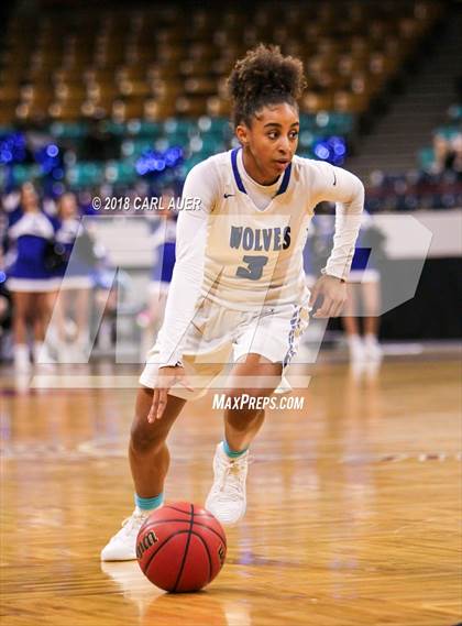 Thumbnail 1 in Fossil Ridge vs. Grandview (CHSAA 5A Final Four) photogallery.